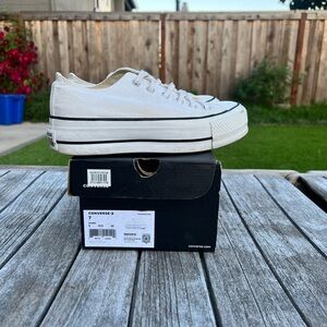 Platform Low-Top Converse White Sz 7